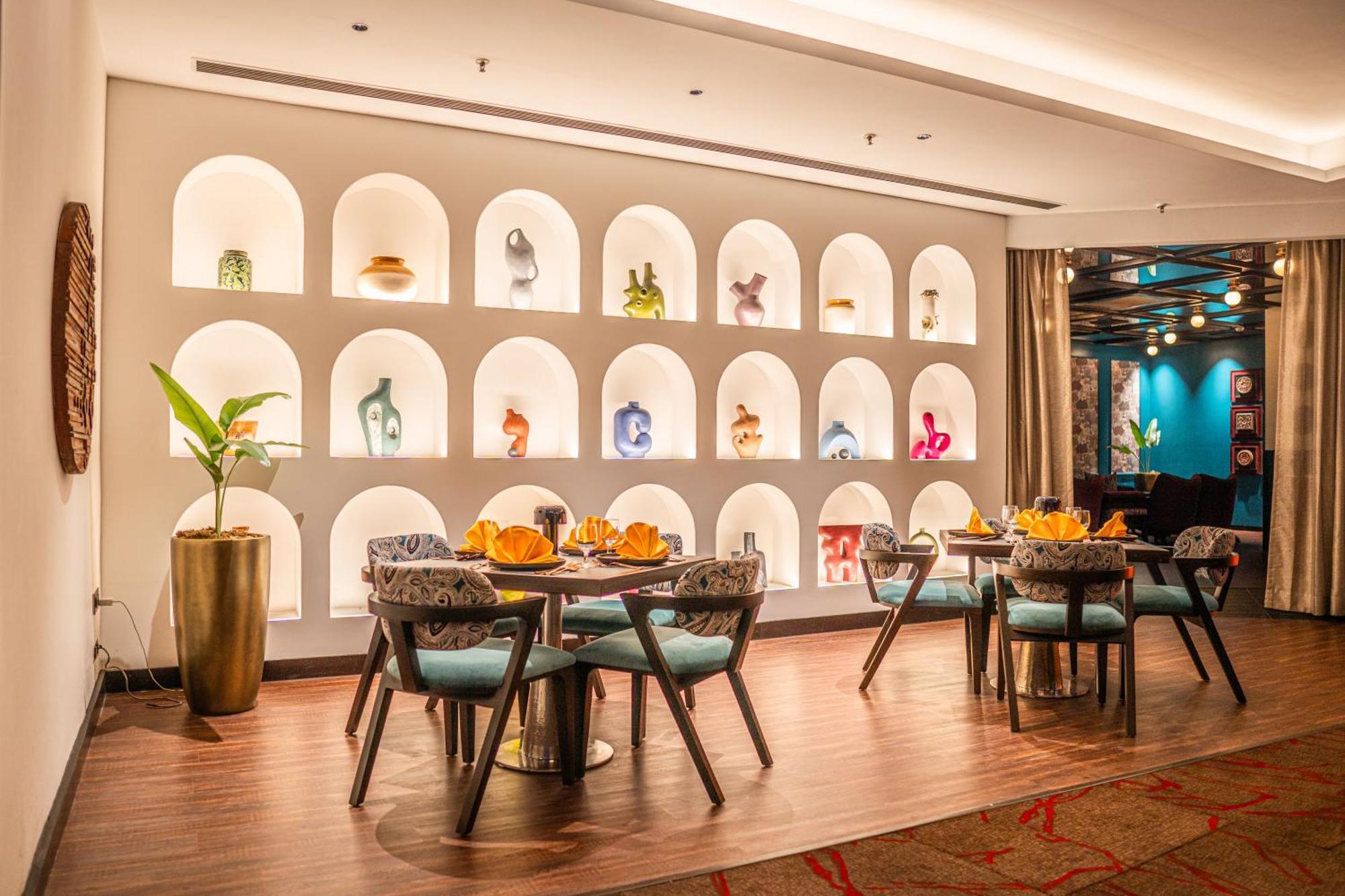 Novotel Kolkata Hotel&Residences Exterior foto The restaurant