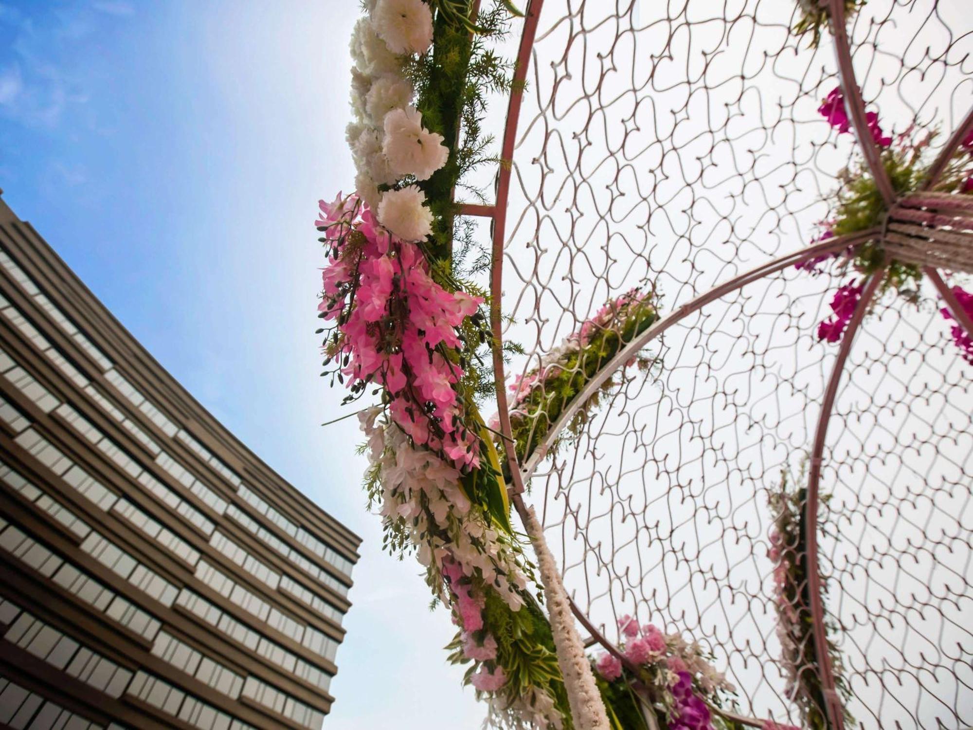 Novotel Kolkata Hotel&Residences Exterior foto The Flower Dome
